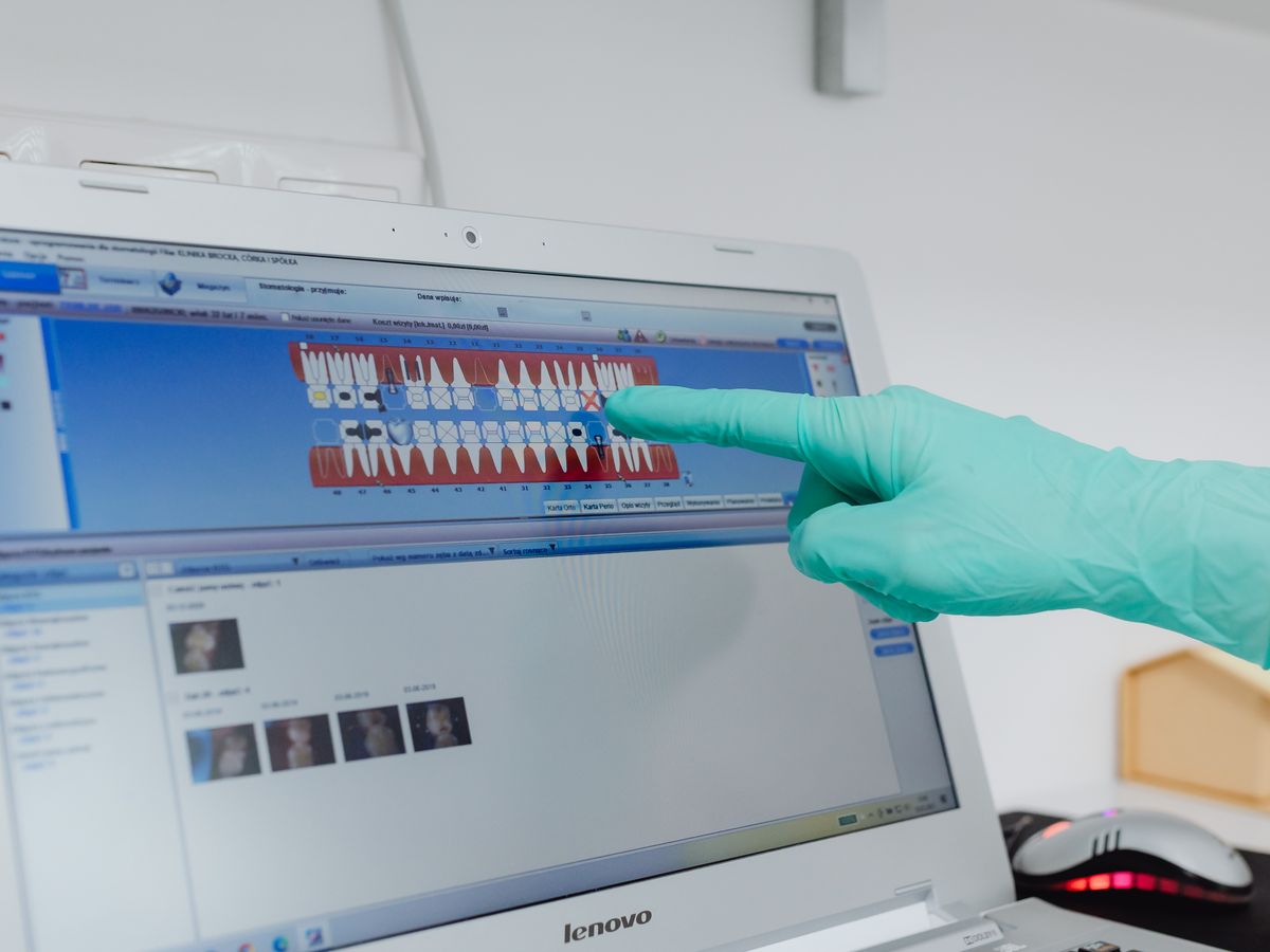 Clinical data capture on a connected device